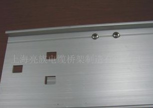鍍鋅金屬橋架的選型設(shè)計有什么要求？